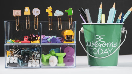 The Temporary Clutter Fix: Desk Organization for Renters