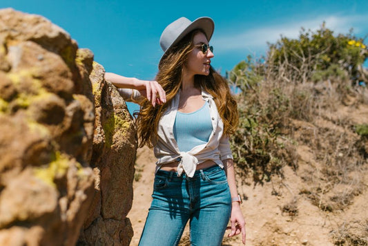 How to Build a Capsule Wardrobe for Long-Term Travel Without Sacrificing Style
