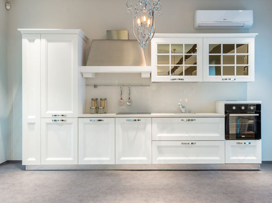 Professional Tips for Removing Grease Stains from Kitchen Cabinets and Appliances