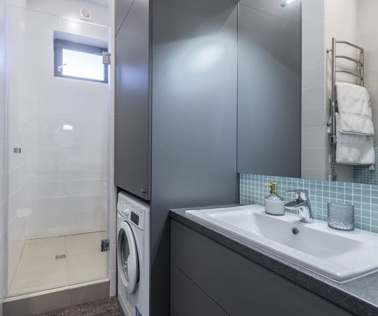 How to Maximize Small Bathroom Storage Without Renovating