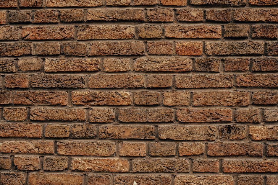 How to Create a Faux Brick Accent Wall with Drywall Joint Compound