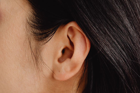 How to Care for Dry, Itchy Ears: A Complete Guide for Dry Skin Around the Ear