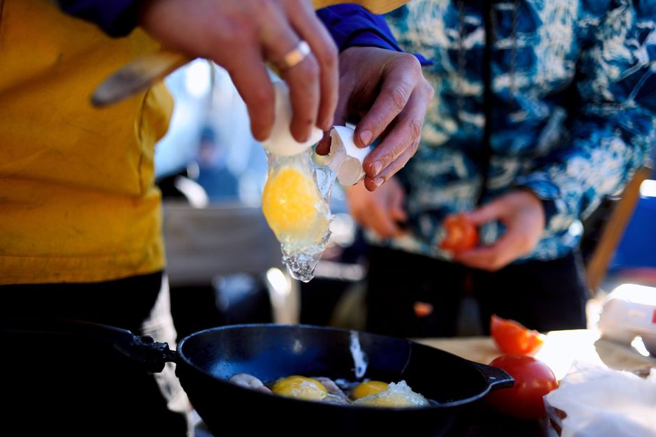 The Beginner’s Guide to Cooking Eggs Perfectly: Tools, Techniques, and Foolproof Methods