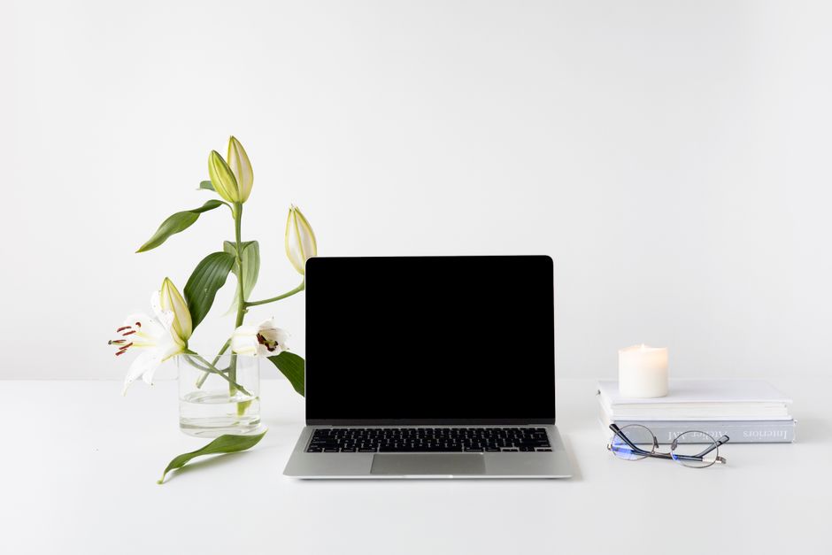 How to Organize a Small Home Office Like a Pro