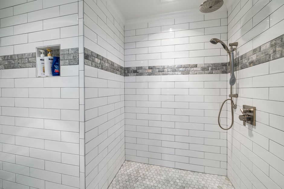 How to Prevent Bathroom Grout and Caulk Failure: The Complete Guide to Long-Lasting Seals