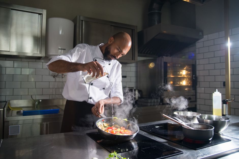How to Use a Vacuum Sealer for Sous Vide Cooking: A Complete Guide