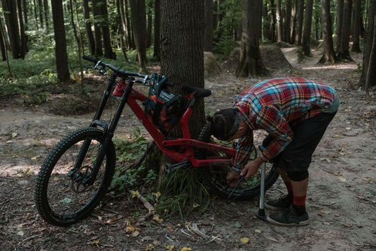 How to Choose the Right Bicycle Floor Pump for Your Bike Type