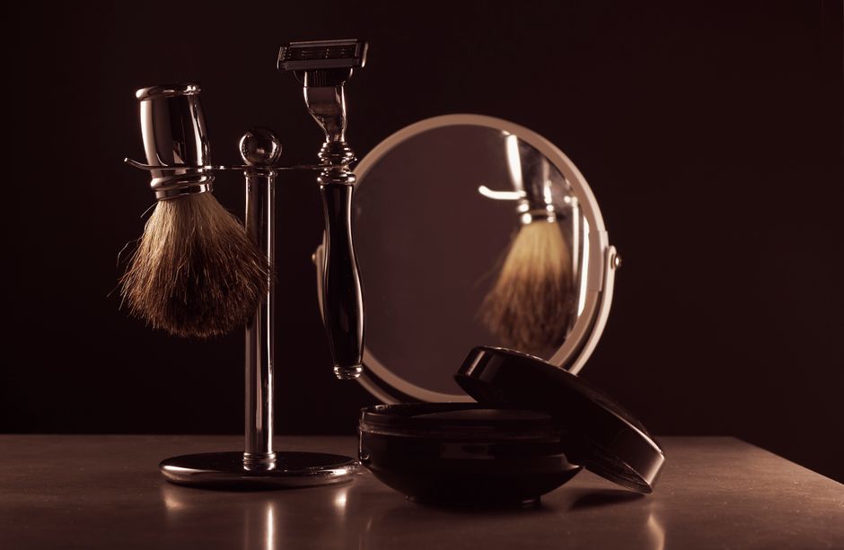 The Complete Guide to Senior Men’s Grooming: Essential Tools and Routines for Healthy Aging